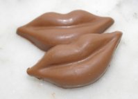 http://forum.anticonceptionale.ro/uploads/thumbs/66888_chocolate_smooches_1.jpg